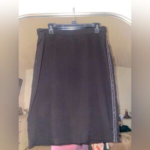 Forever 21 black side jewel skirt large